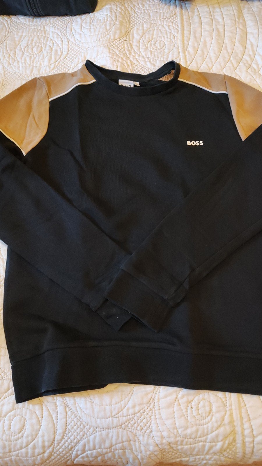 un ensemble de vêtements de détente noirs, Enlèvement, Comme neuf, Taille 146