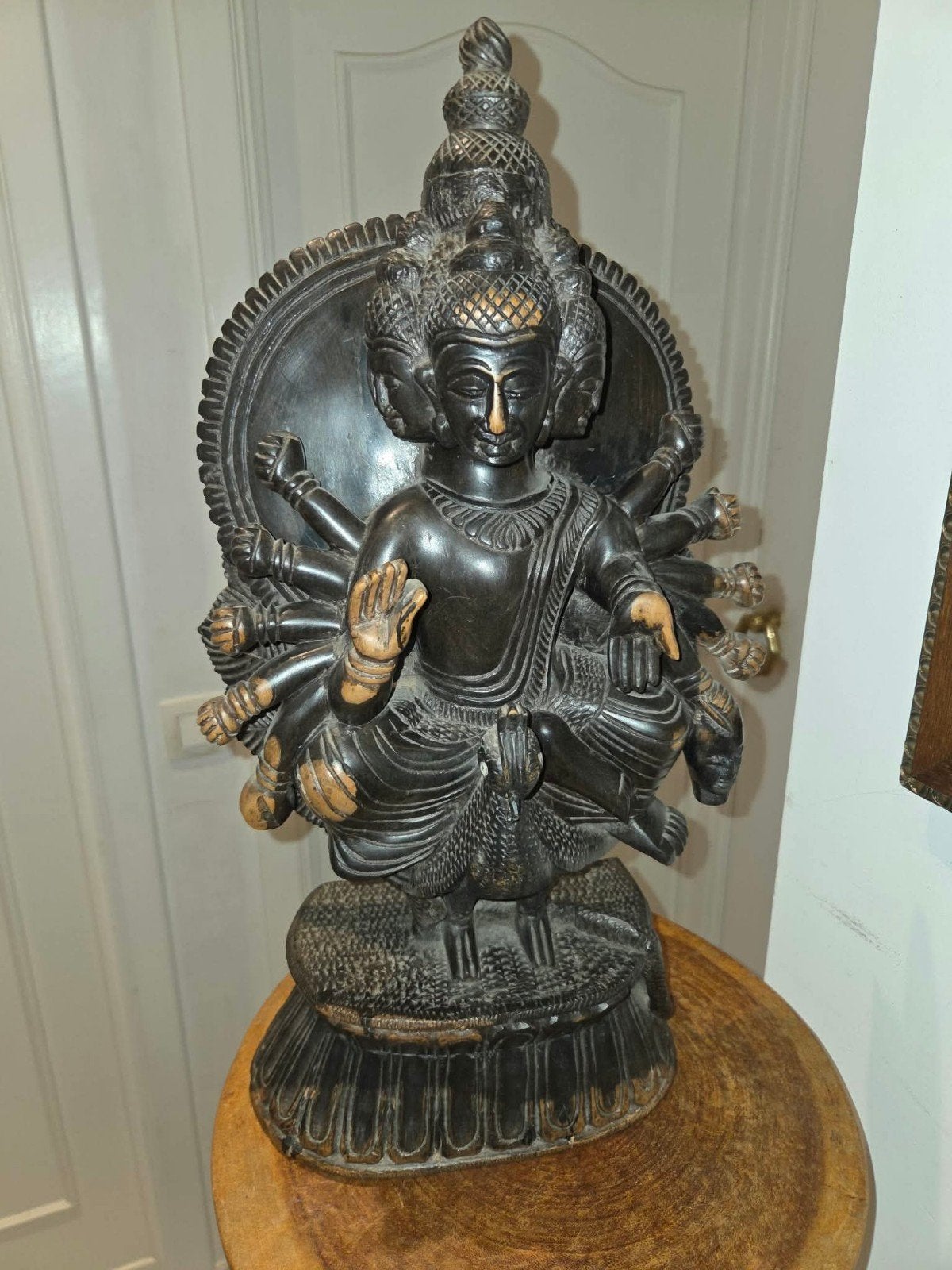 Grande statue en bois sculptée à la main Kartikeya Murugan, Enlèvement ou Envoi