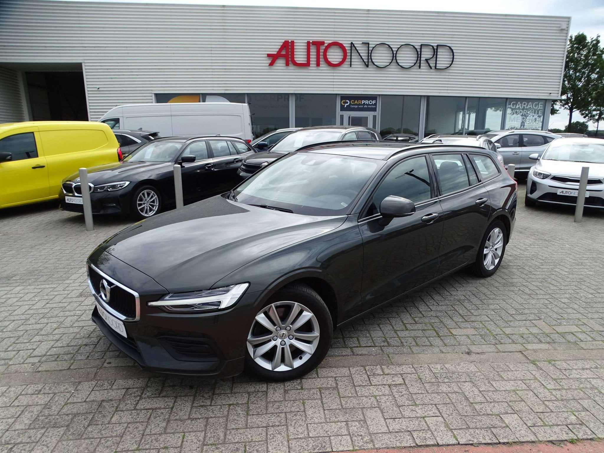 Volvo V60 V60 2.0 B4 Plus Dark 197PK (automatique), Commande vocale, Euro 6, Entreprise, V60