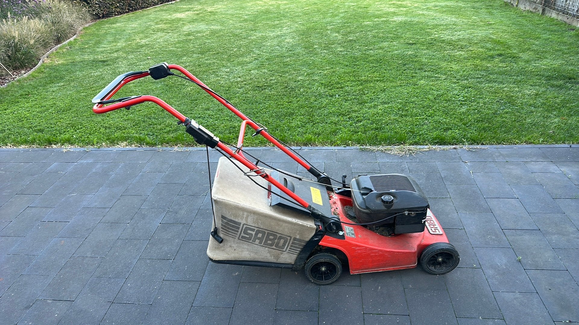 Grasmaaier op benzine, Tuin en Terras, Ophalen, Gebruikt, Benzine-grasmaaier