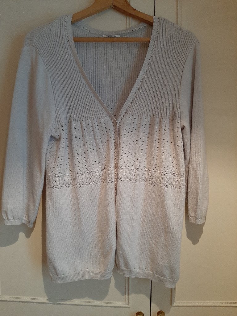 Cardigan beige     T: 46/48     DAMART, Beige, Maat 46/48 (XL) of groter, Ophalen of Verzenden, Zo goed als nieuw