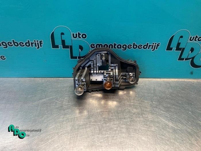 Circuit imprimé feu arrière droit d'un Citroen C4 Cactus (, -, 3 mois de garantie, Utilisé, -