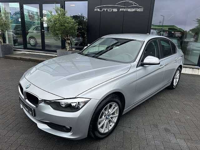 BMW 316 A Automaat Leder Airco Nieuwstaat ' Sterfgeval ', Auto's, Automaat, https://public.car-pass.be/vhr/0eb2c73f-5c70-4a91-aa83-747e8a4d7d63