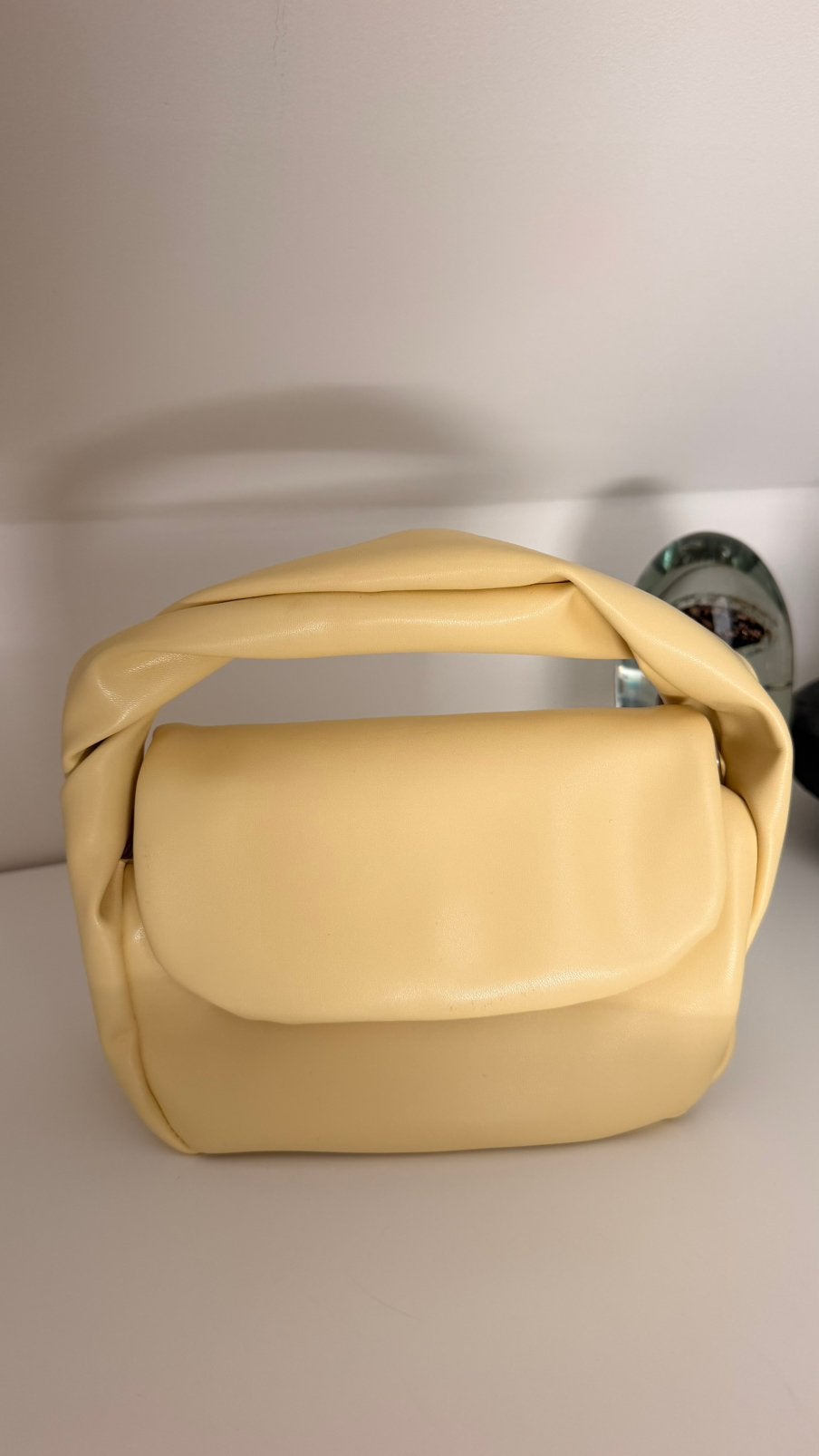 Sac à main Pieces jaune beurre, Bijoux, Sacs & Beauté, Envoi, Neuf, Jaune, Sac à main
