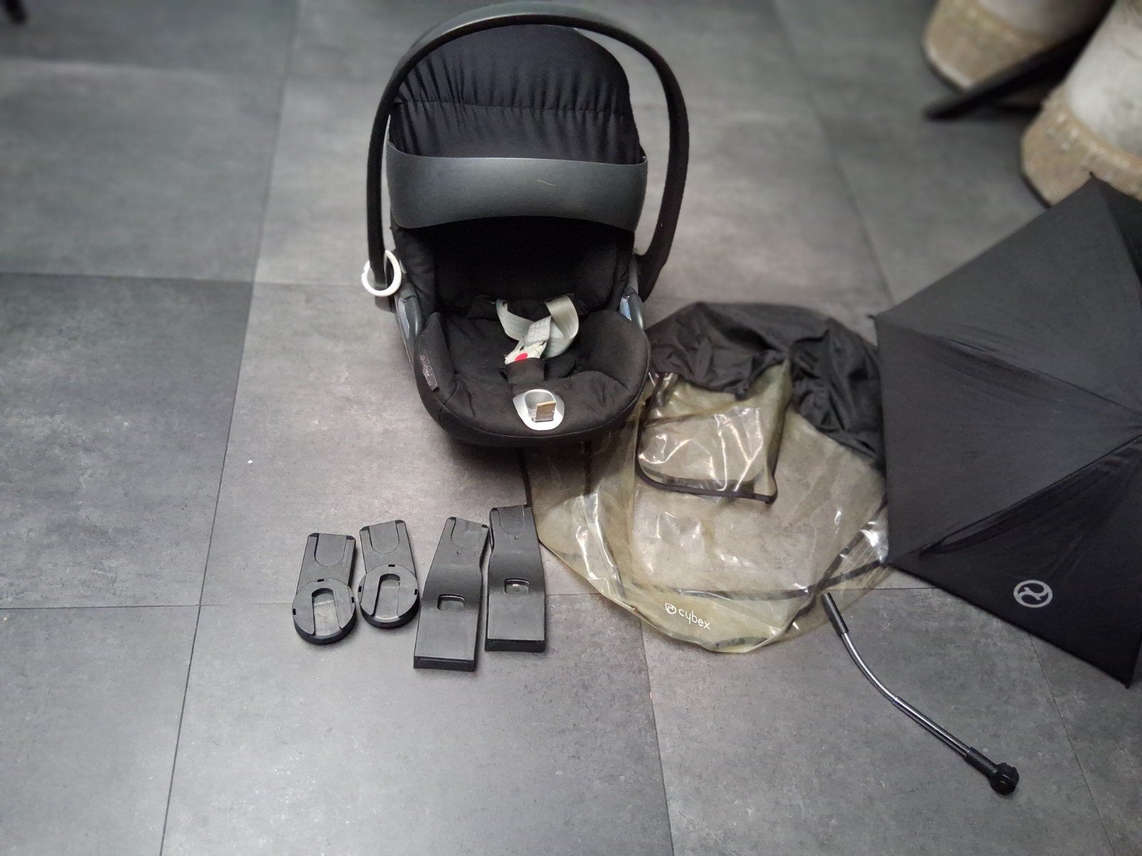 maxi Cosi Cybex, Enfants & Bébés, Enlèvement