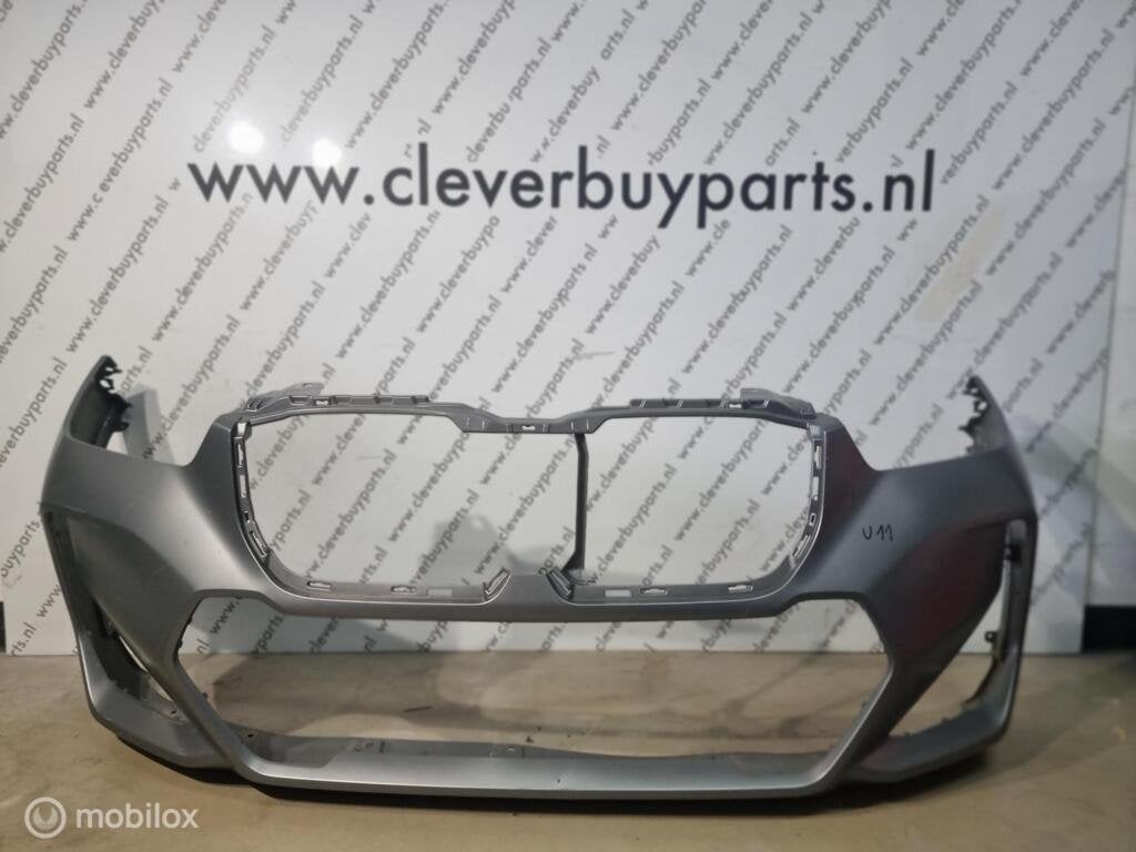 Voorbumper origineel BMW X1 U11 ('22->) 51119881907 M pakket, Auto-onderdelen, Gebruikt, Voor, Ophalen of Verzenden, Bumper