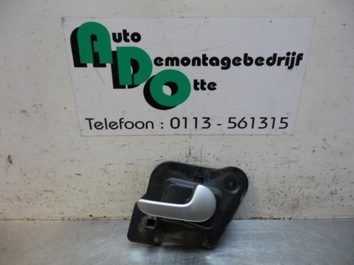 Poignée portière 4portes arrière droite d'un Opel Meriva, Autos : Pièces & Accessoires, -, Opel, Utilisé, -
