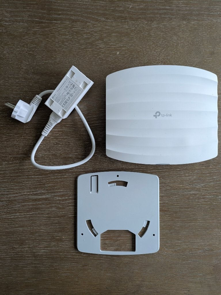 Wifi TP-link EAP225 & POE adapter, Informatique & Logiciels, Points d'accès, Enlèvement ou Envoi, Comme neuf, TP-Link