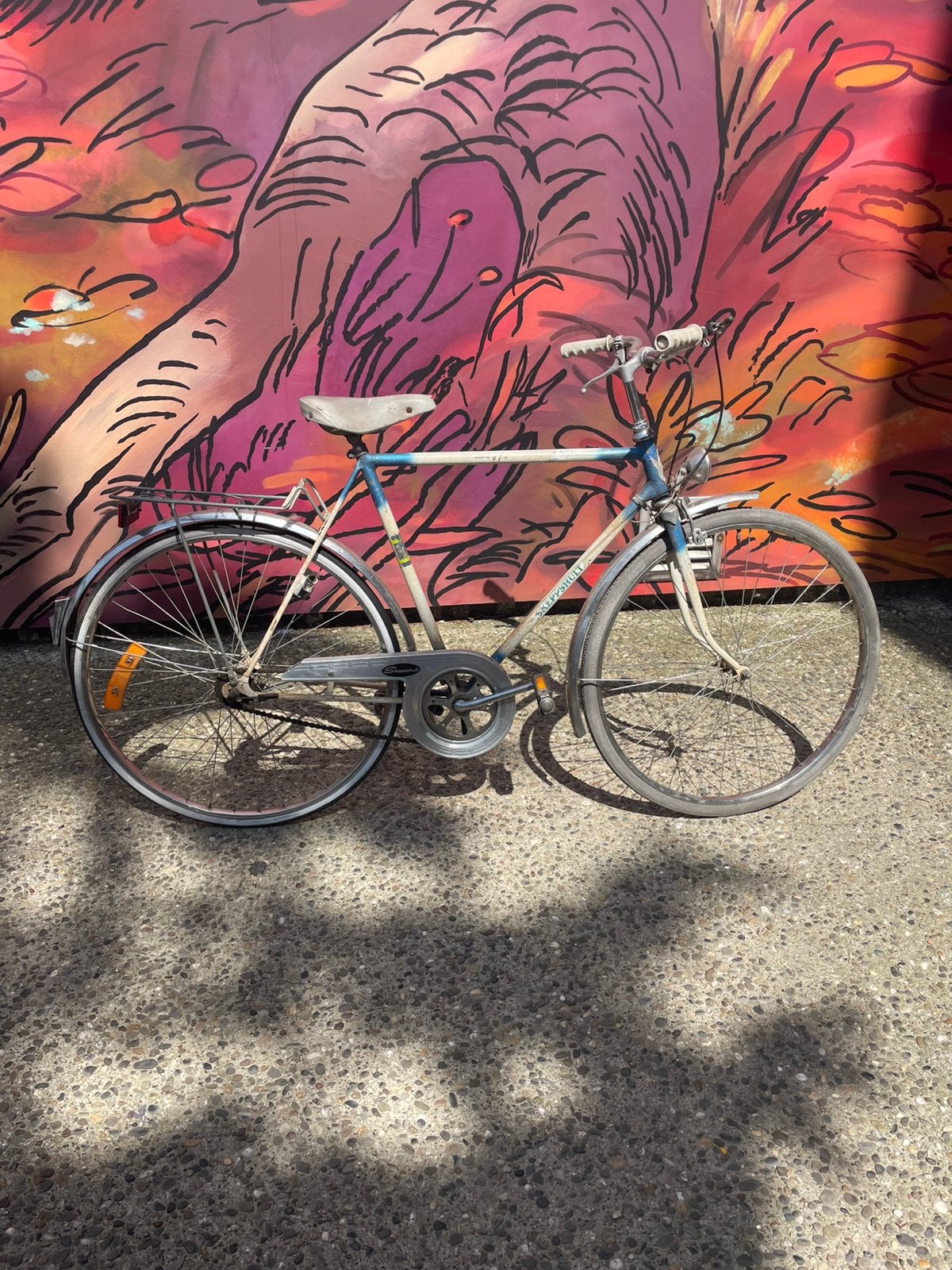 Vélo Homme vintage, Enlèvement