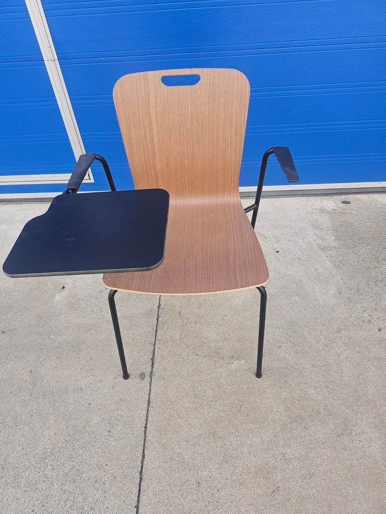 Stapelbare lesstoelen (20)met zwart opklapbaar schrijfblad, Zakelijke goederen, Kantoor en Winkelinrichting | Kantoorartikelen