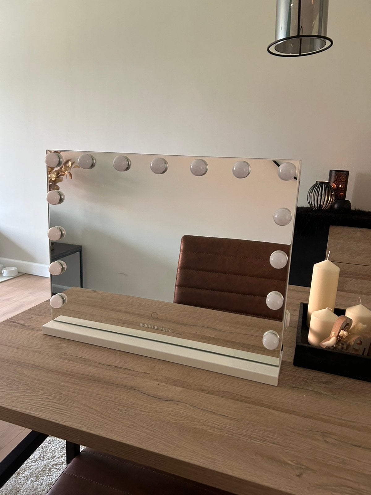 Make up spiegel met verlichting, Ophalen, Zo goed als nieuw