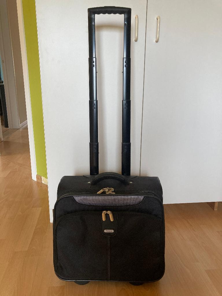 Laptop trolley Targus, Computers en Software, Laptoptassen, Ophalen, Trolleytas, Nieuw, Trolleyfunctie