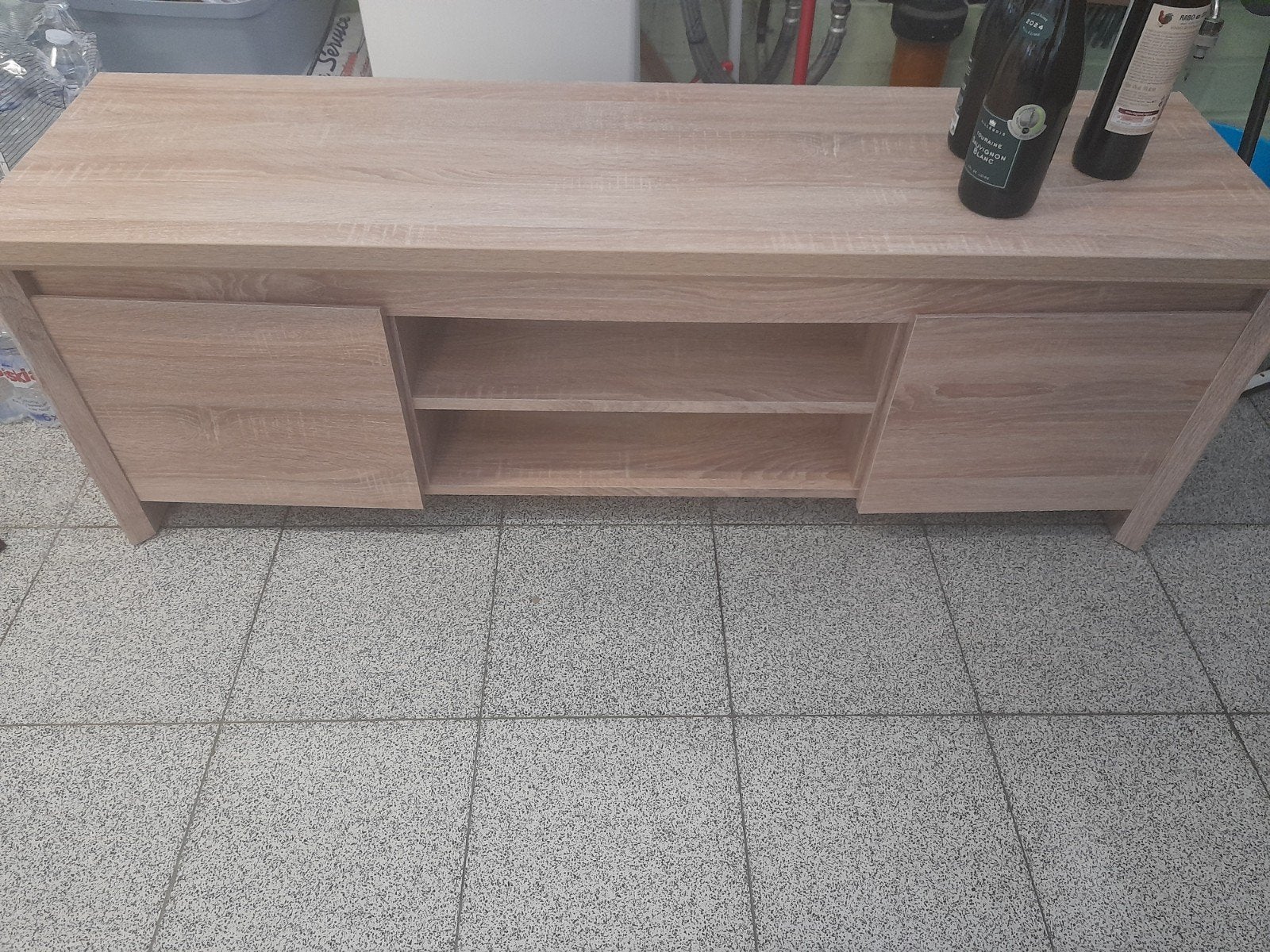 tv kast 1 maand nieuw, Ophalen