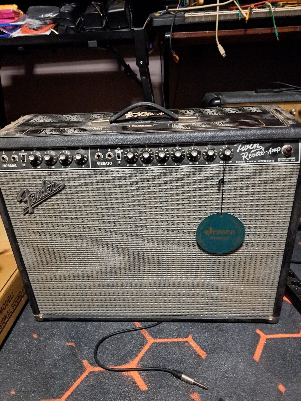 Fender ’65 Twin Reverb Reissue – Buizenversterker, Musique & Instruments, Enlèvement