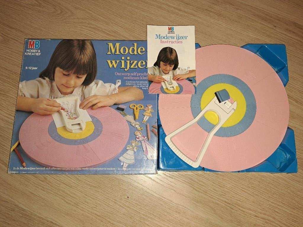 Modewijzer van MB Blauwe doos, Kinderen en Baby's, Speelgoed | Educatief en Creatief, Ophalen of Verzenden, Gebruikt