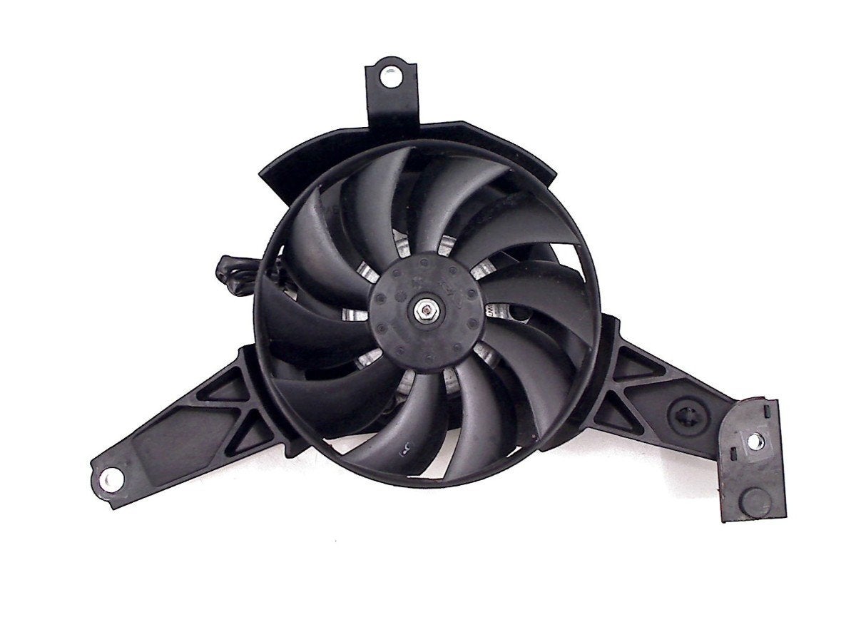 VENTILATOR Yamaha MT 07 2021-2024 (MT07 MT-07 FZ-07 RM341), Yamaha Motor Europe N.V., Gebruikt, Customersupport@yamaha-motor.co.uk