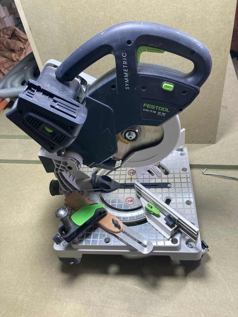festool: Accu-plintenzaag 18V SYMC 70 EB-Basic, Ophalen, Zo goed als nieuw, Afkortzaag, Festool