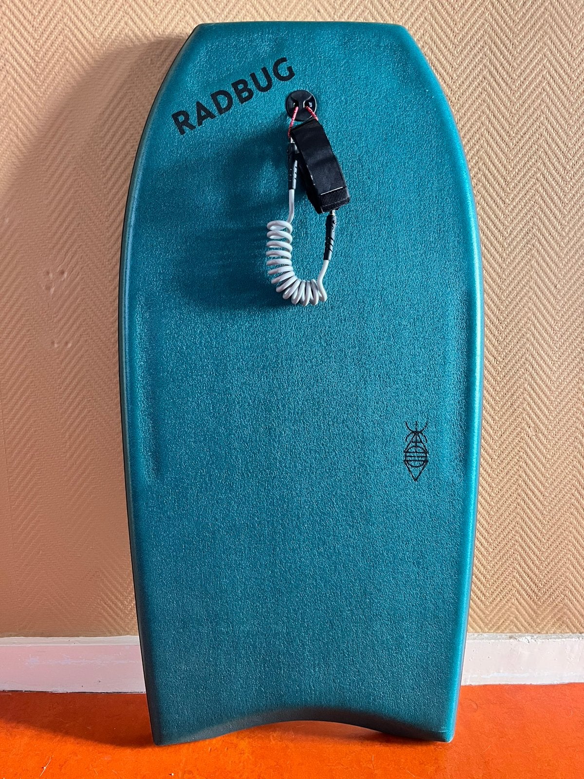 Radbug Bodyboard 900 met leash, Watersport en Boten, Ophalen, Zo goed als nieuw