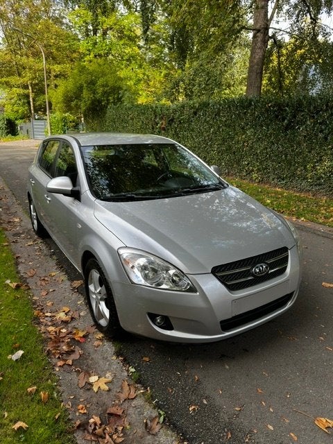 Kia CEED 10/2009 *134.309km*, Autos, Argent ou Gris, Achat, Volant multifonction, Noir