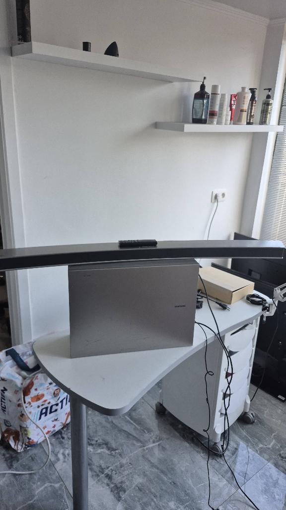 Samsung soundbar curved, Ophalen of Verzenden, Bluetooth