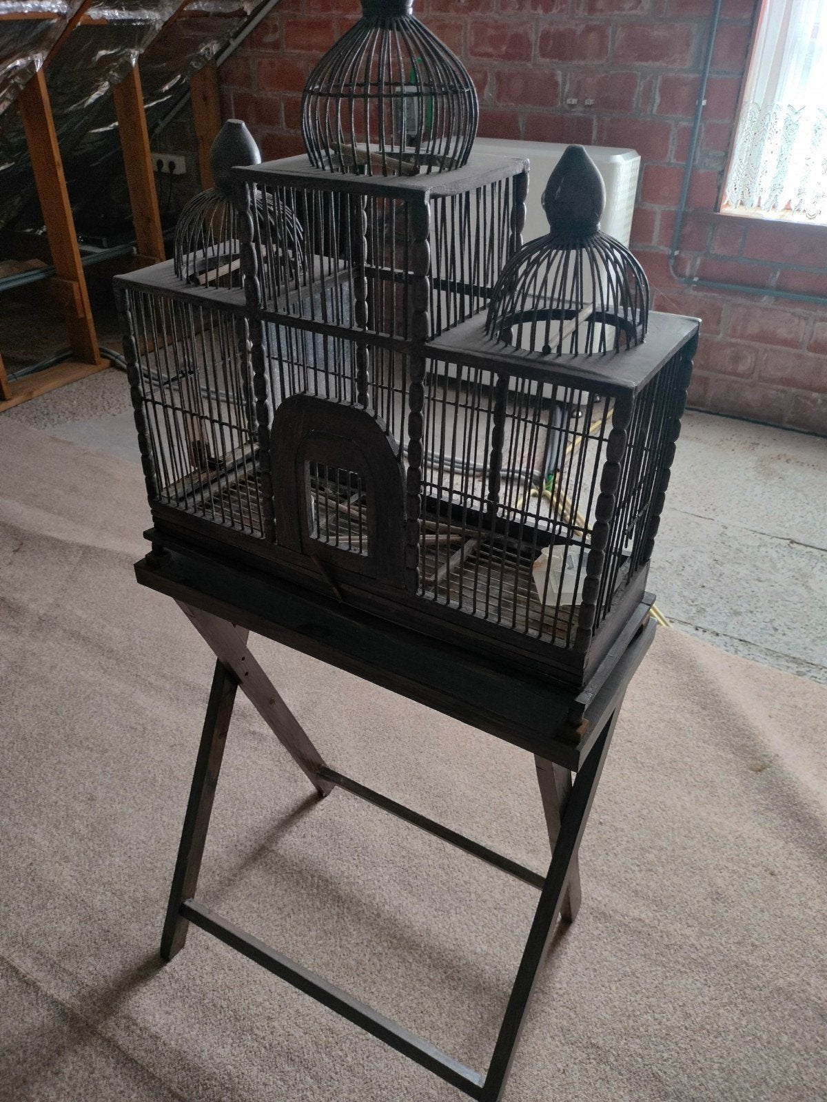 retro vogelkooi met onderstel, Ophalen