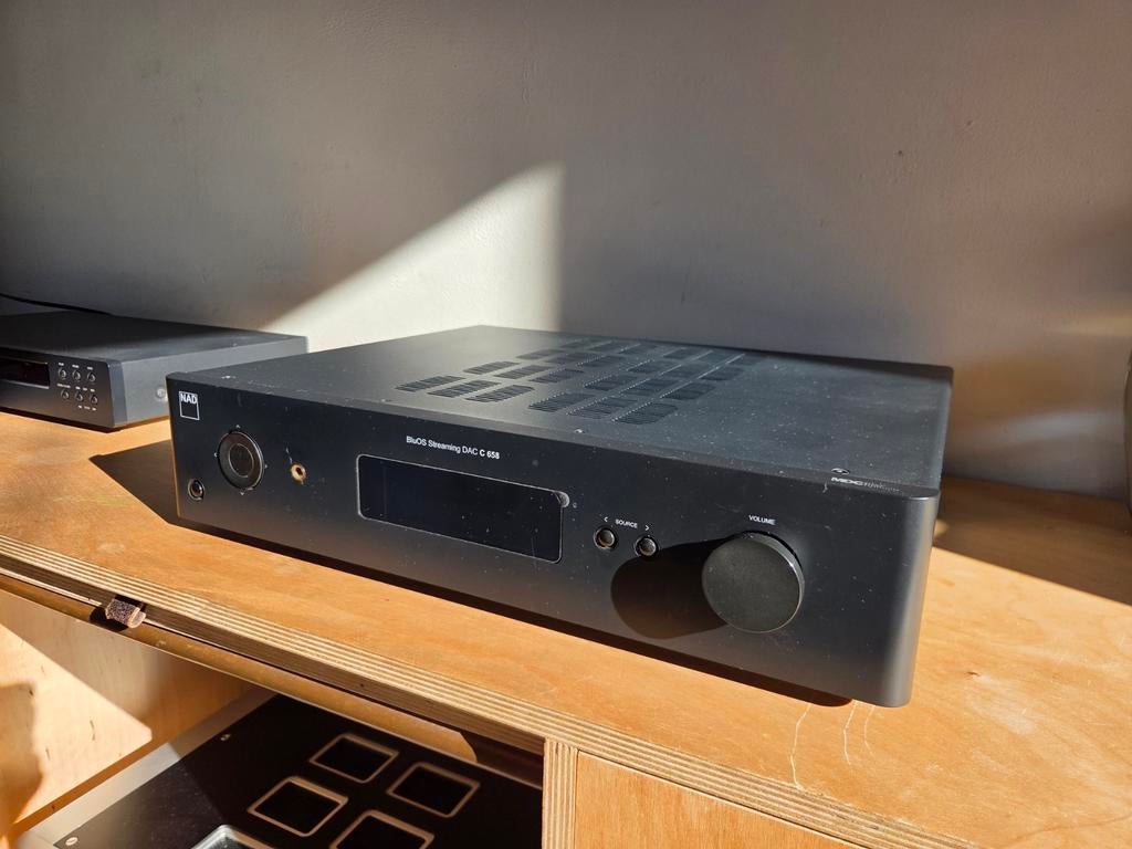 NAD C658, Ophalen