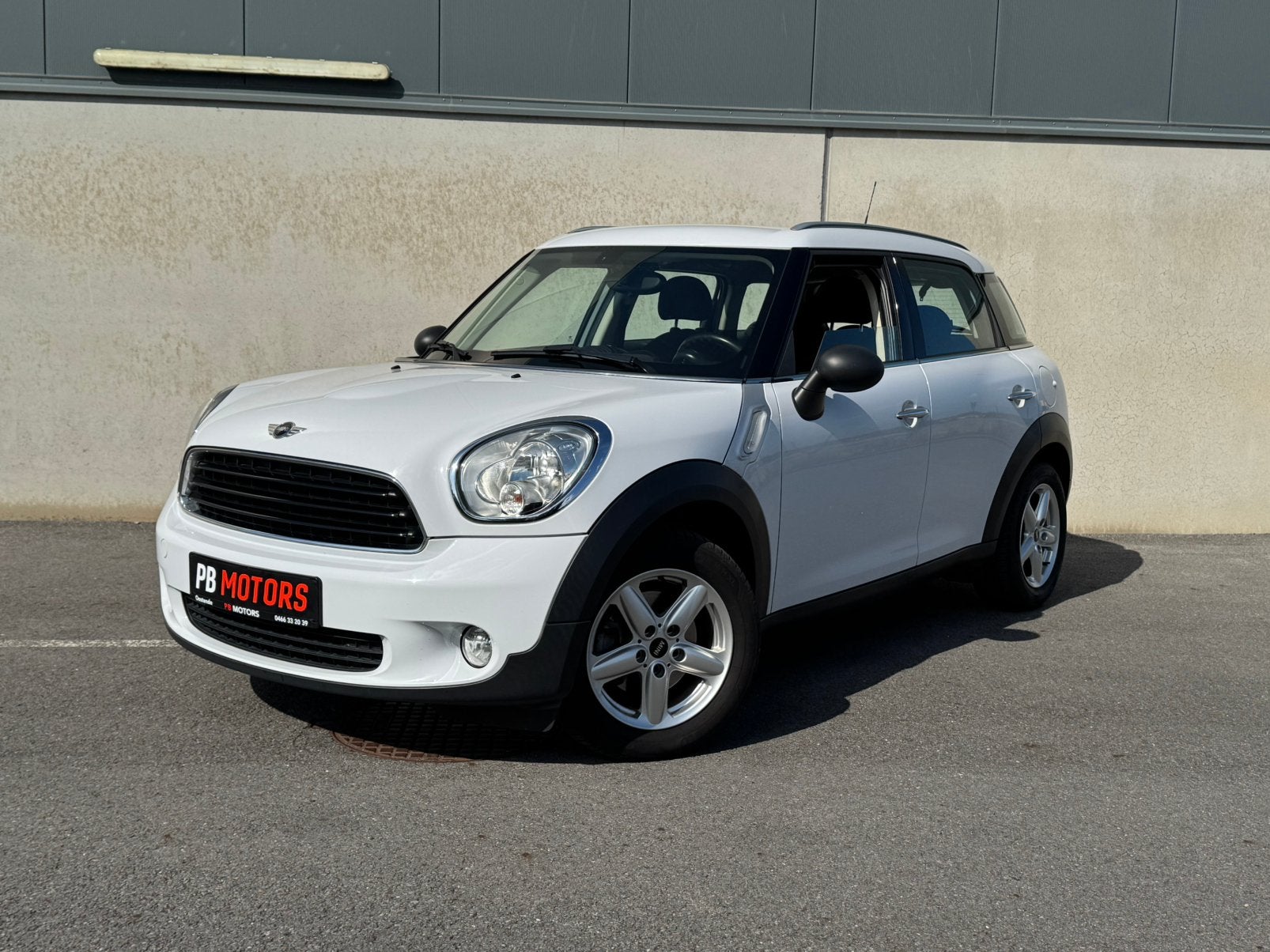 Mini cooper - 2012 - 127.000 km - benzine - carpass - airco, Countryman, 1600 cc, Bedrijf, Handgeschakeld