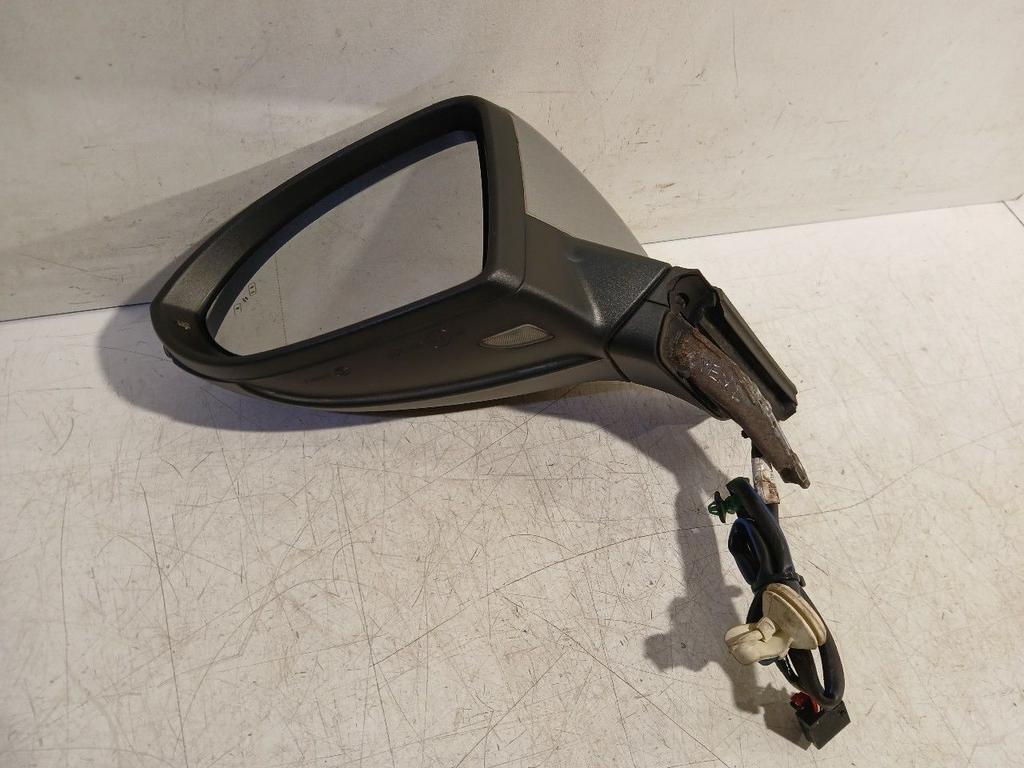 Spiegel buiten links elektrisch Volkswagen Golf, Onderdelen@venauto.nl, Van der Ven Autorecycling B.V., Gebruikt, Ettenseweg 76, 4706 PB Roosendaal, The Netherlands