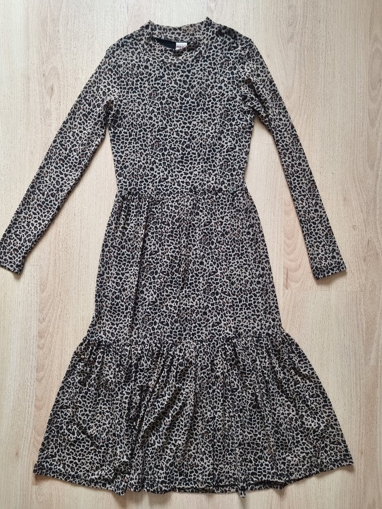 Bruine jurk met pantermotief - maat 152, Gebruikt, Madison, Meisje, Ophalen of Verzenden