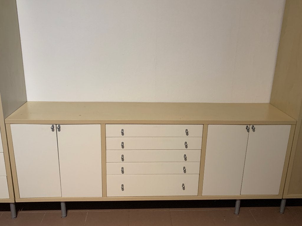 Dressoirkastje, Huis en Inrichting, Ophalen, 150 tot 200 cm, Met lade(s), Zo goed als nieuw