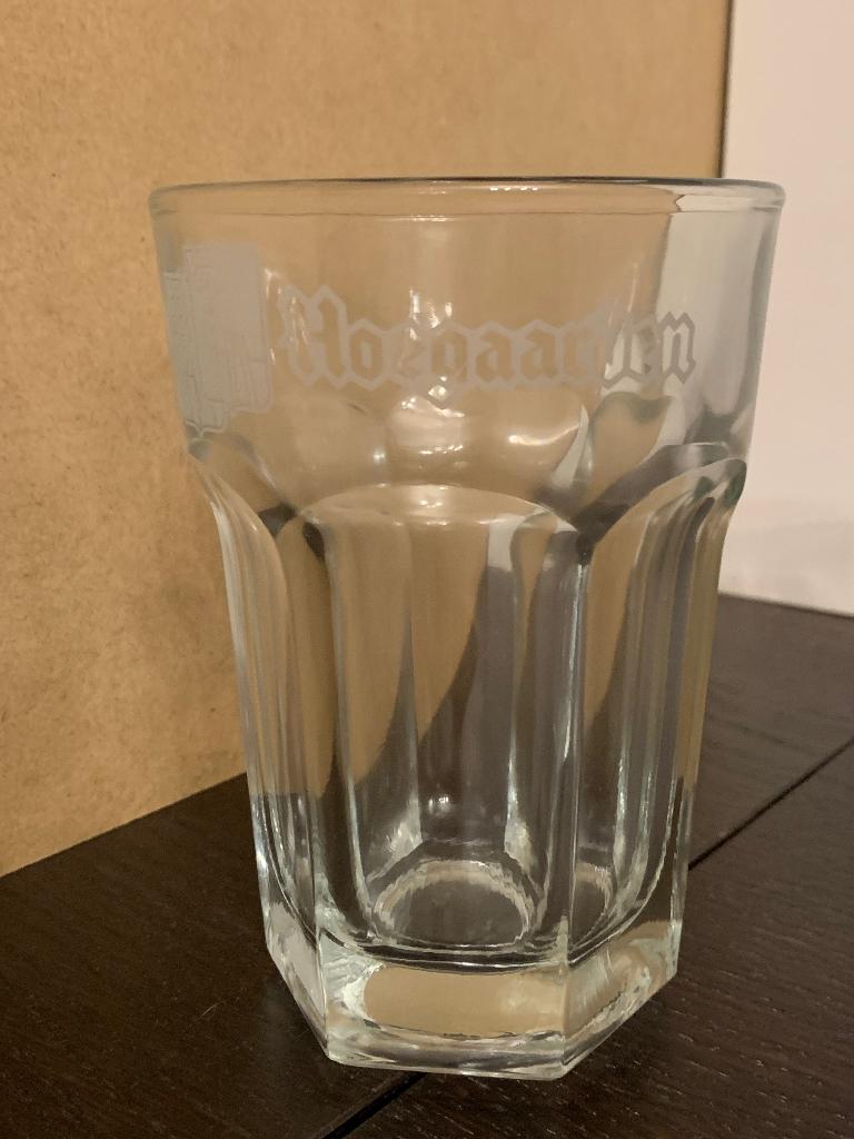 Verre à bière Hoegaarden, Enlèvement, Verre à bière