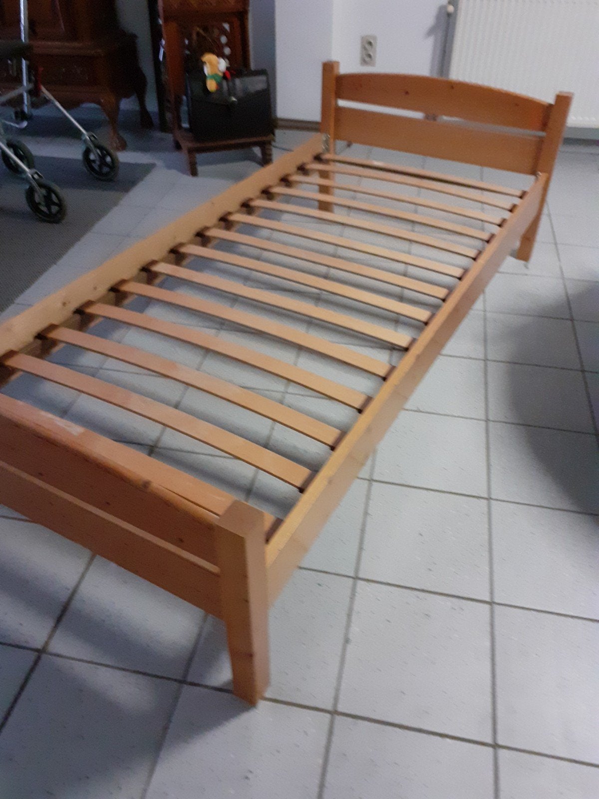 bed 1 persoon, Maison & Meubles, Chambre à coucher | Lits, 90 cm, Autres couleurs, Une personne, Enlèvement
