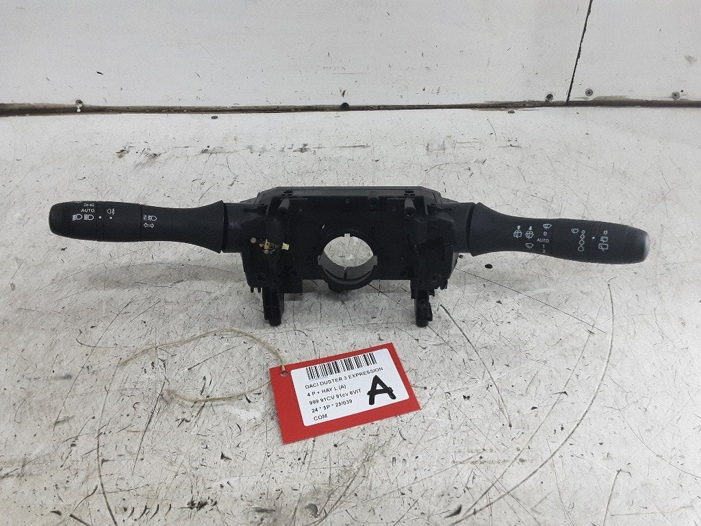 SCHAKELAAR Dacia Duster (DJF) (01-2023/-) (255670541R), Dacia, Gebruikt, Mevr. I. Hauben, Rue de l'Espoir 34 34
4030  GRIVEGNÉE, BE