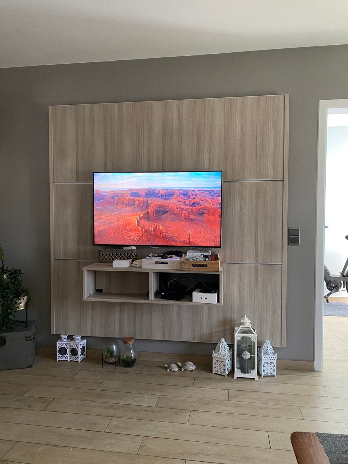 Cinewall, Enlèvement