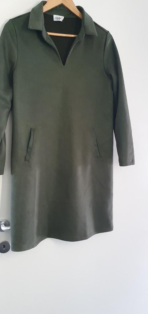 Robe en daim VERT KAKI, Vêtements | Femmes, Envoi, Comme neuf, Vert, Longueur genou