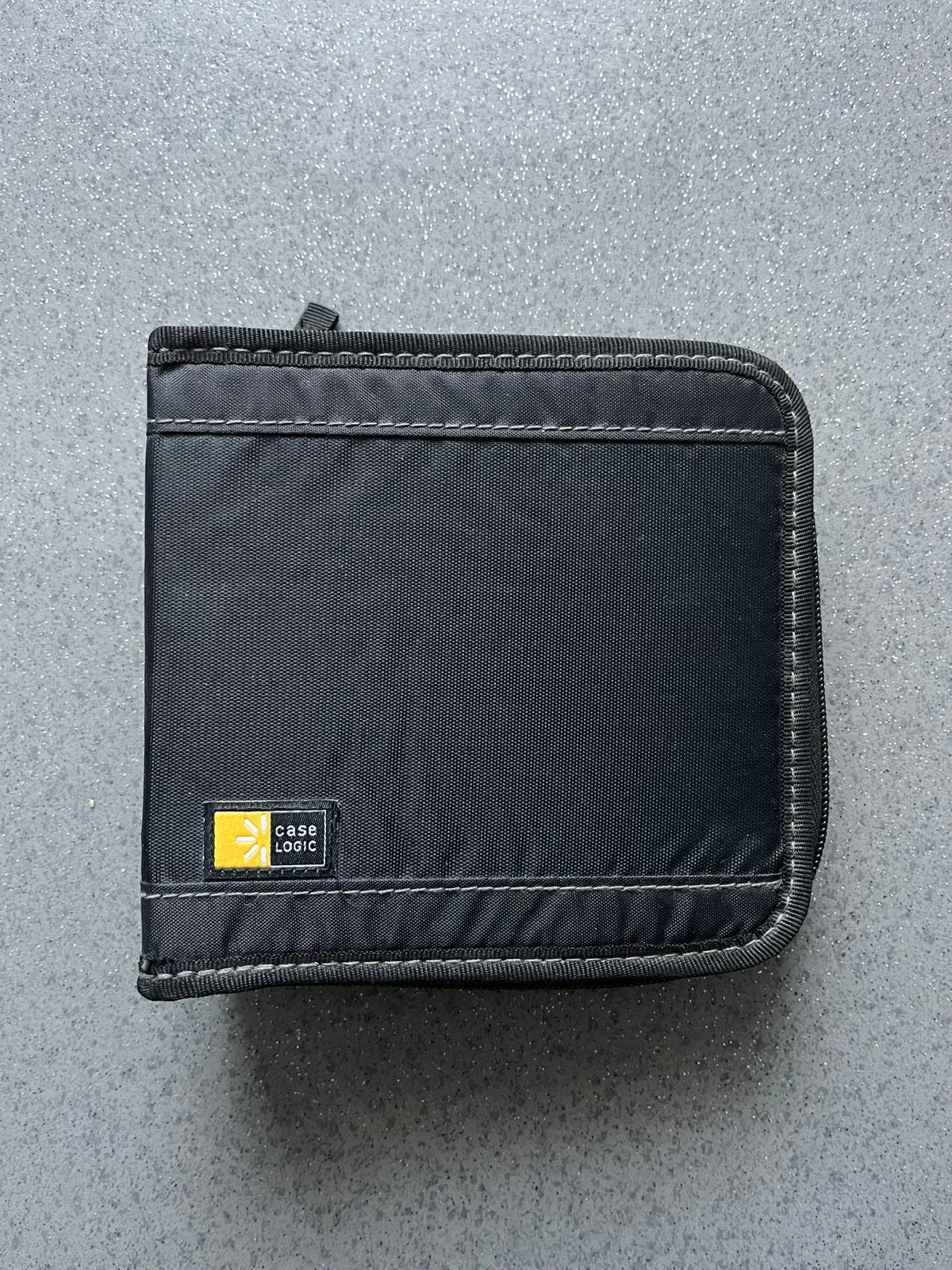 CD/DVD wallet Case Logic voor 32 stuks, Ophalen of Verzenden, Cd's of Dvd's, 25 tot 75 discs