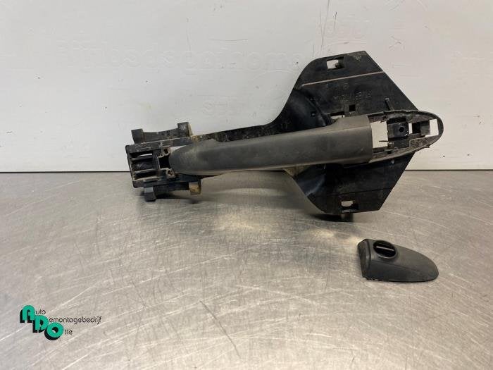 Poignée portière 2portes gauche d'un Volkswagen Crafter (C, Volkswagen, -, 3 mois de garantie, Utilisé
