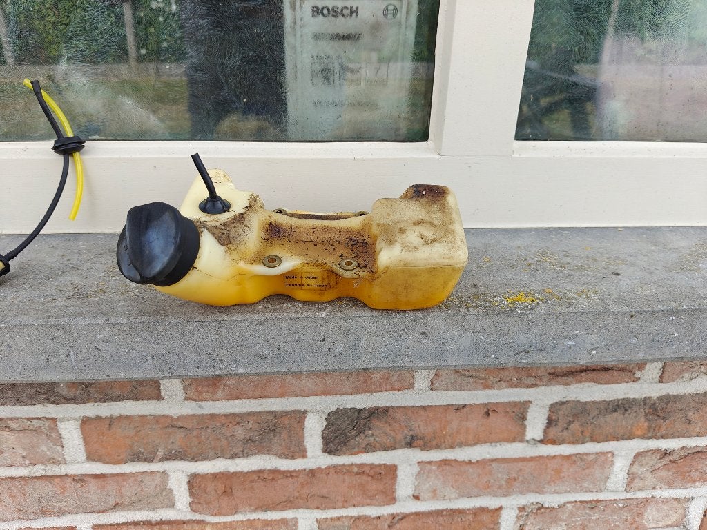 Gezocht , benzinetank voor stihl bosmaaier FS108, Ophalen, Gebruikt, Benzine, Stilh