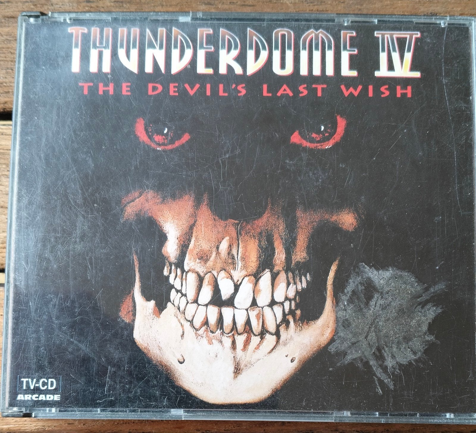 Thunderdome lV - The Devils last Wish, Enlèvement, Utilisé