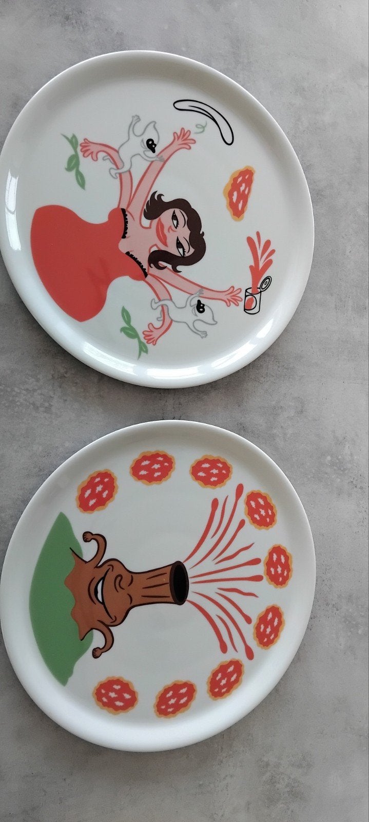 Alessi set pizzaborden, Huis en Inrichting, Keuken | Servies, Ophalen