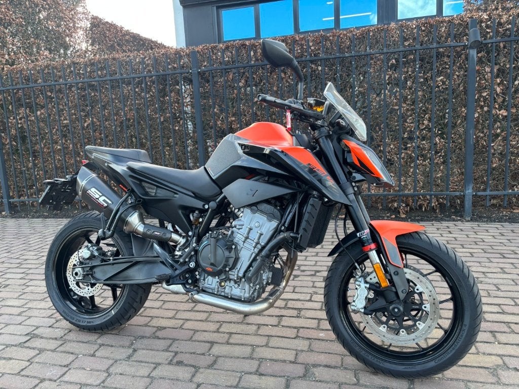 Ktm Duke 890, Échappement sport, Permis Moto A, Entreprise, Occasion