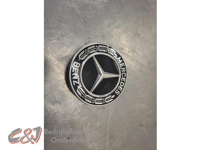 Enjoliveur moyeu d'un Mercedes Vito, 3 mois de garantie, Utilisé, -, -