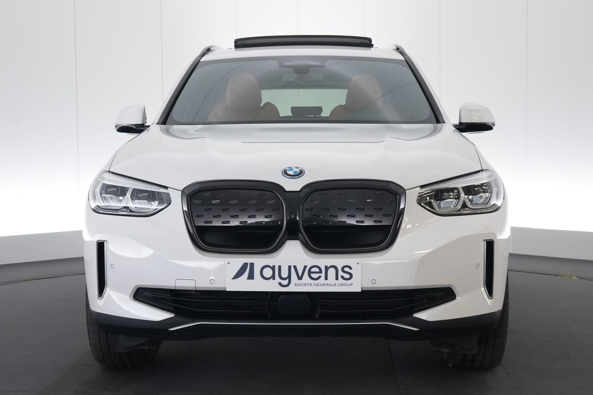 (2BEM104) BMW IX3, Achterwielaandrijving, Gebruikt, Wit, 5 deurs