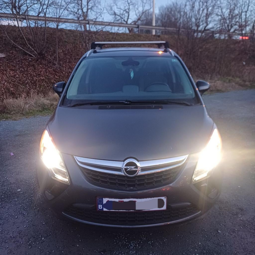 Opel Zafira Tourer ecoFlex start/stop.  Anne 2012 Diesel, Auto's, Diesel, Te koop, Zafira