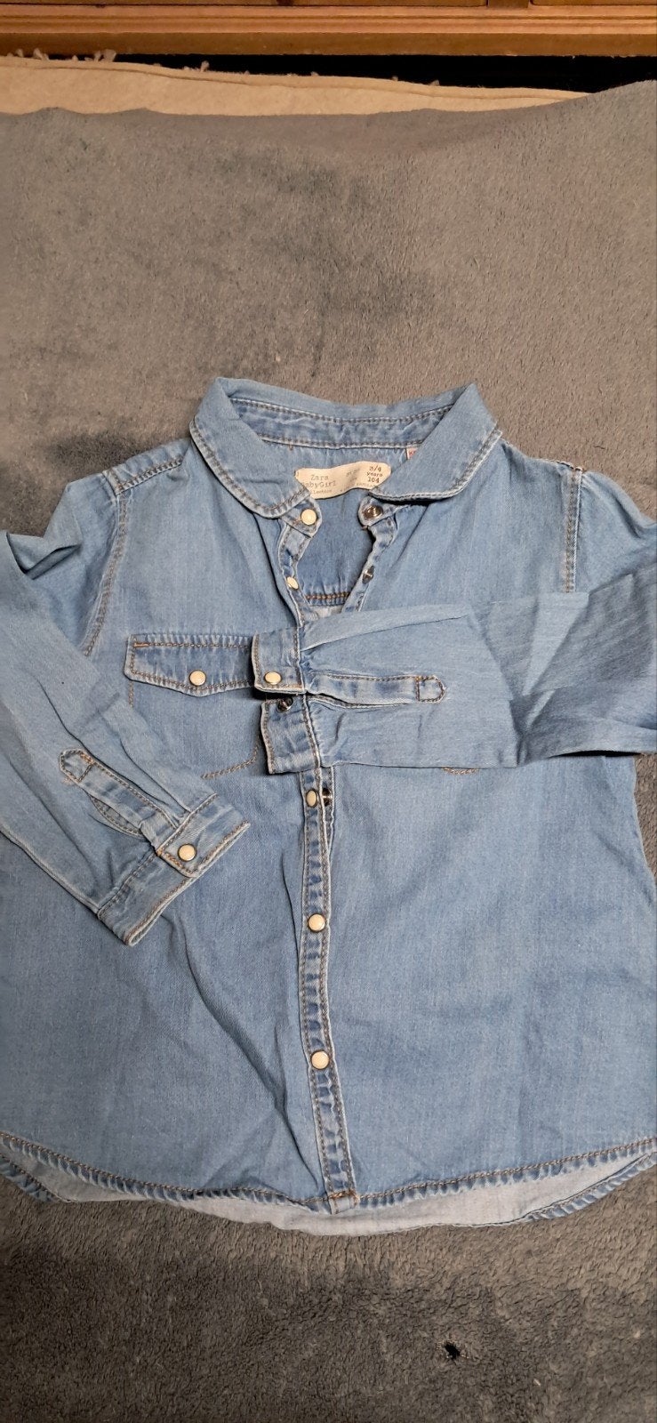 blouse van zara, Meisje, Ophalen of Verzenden, Zo goed als nieuw, Shirt of Longsleeve
