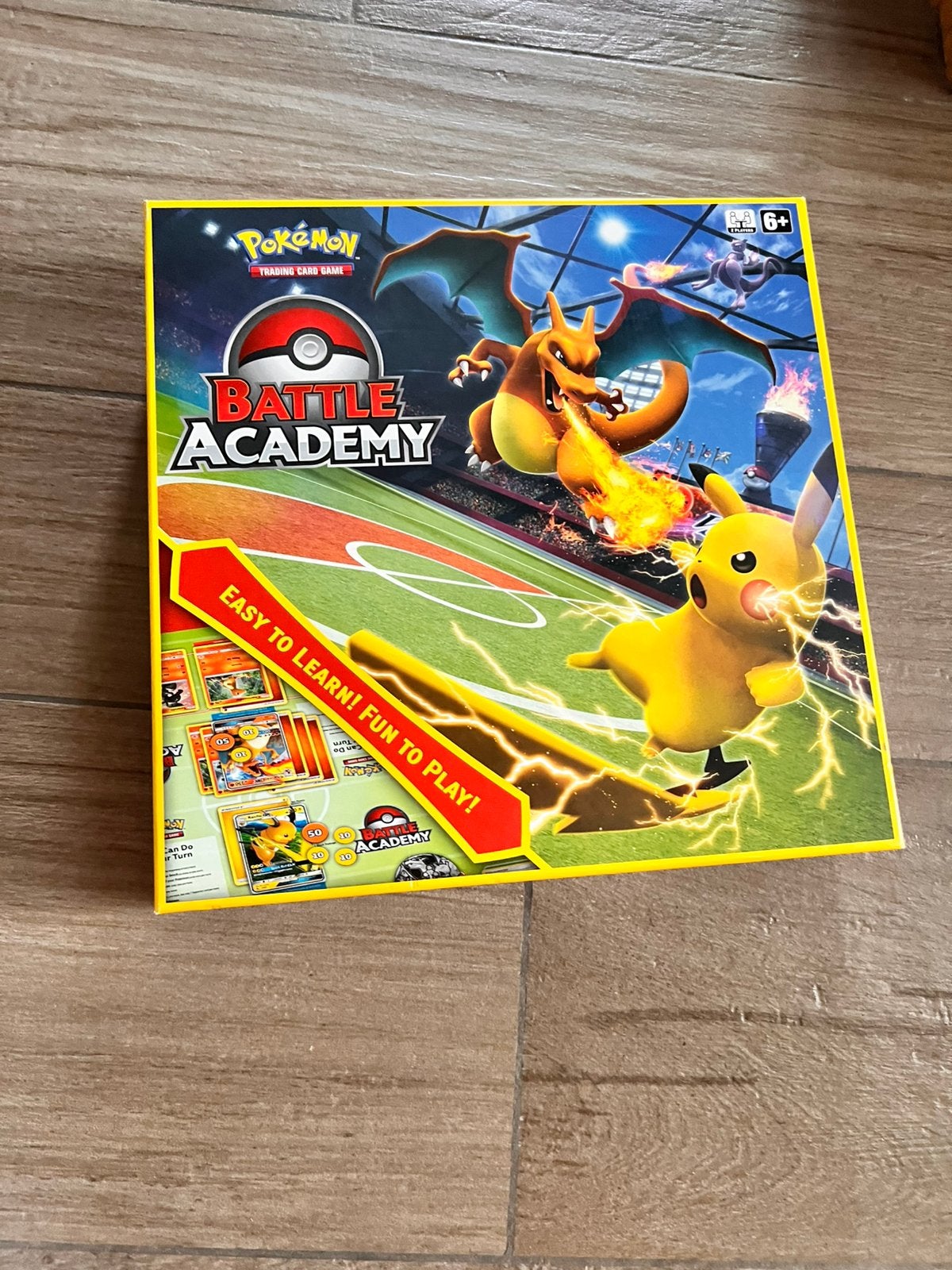 Pokémon trading card game battle academy, Ophalen, Zo goed als nieuw