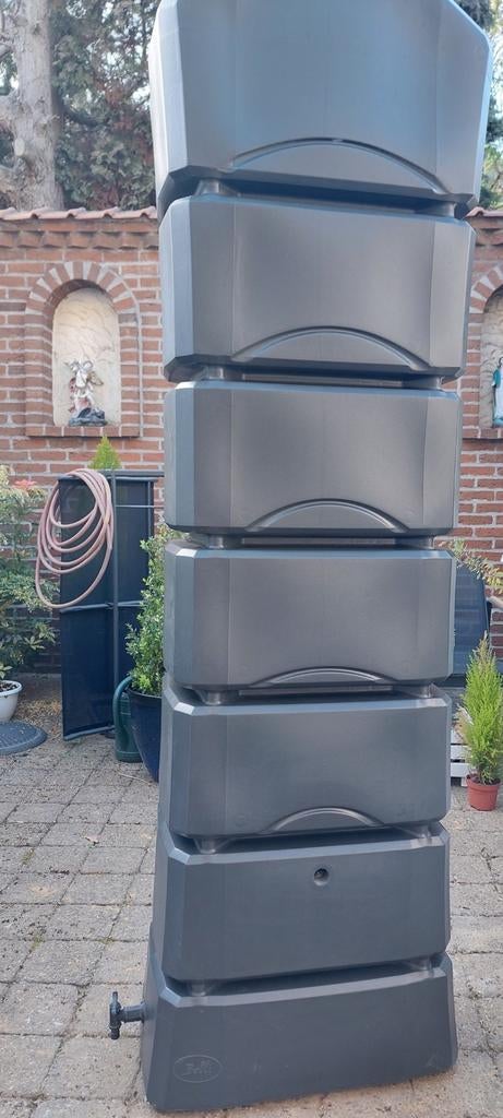 Tonneau à pluie mural Belli 300l, Jardin & Terrasse, Barils de pluie, Enlèvement, Comme neuf, Autres matériaux, Avec robinet