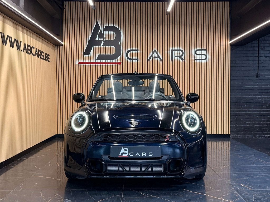MINI Cooper S Cabrio Cabriolet 2.0 Cooper S * GARANTIE 12 MO, Auto's, Gebruikt, 4 cilinders, Zwart, 120 kW