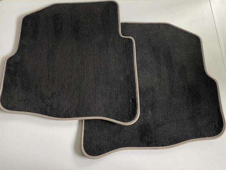 Tapis de sol Volkswagen Polo Original, Autos : Pièces & Accessoires, Habitacle & Garnissage, Enlèvement ou Envoi, Utilisé, Volkswagen