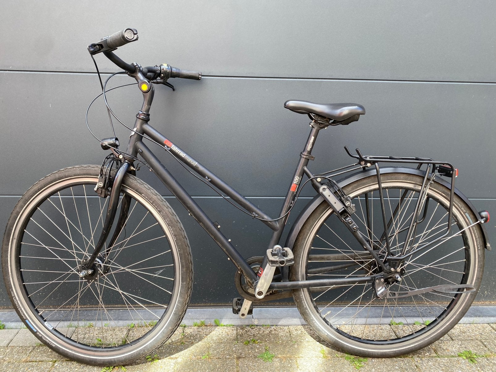 Vélo Vsf fahrrad manufaktur Bike manufaktur  Velo de ville, Frein sur jante, Moins de 10 vitesses, Comme neuf, Enlèvement